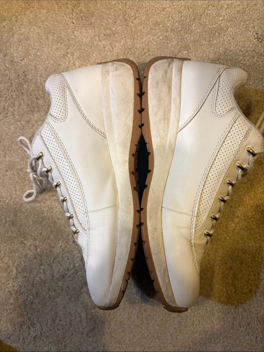 Lugz Men’s White Lace-Up Sneakers with Brown Sole-Size 8.5